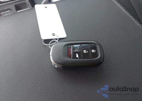 2025 Honda Pilot Touring из США, поврежденный, VIN 5FNYG1H78SB050784